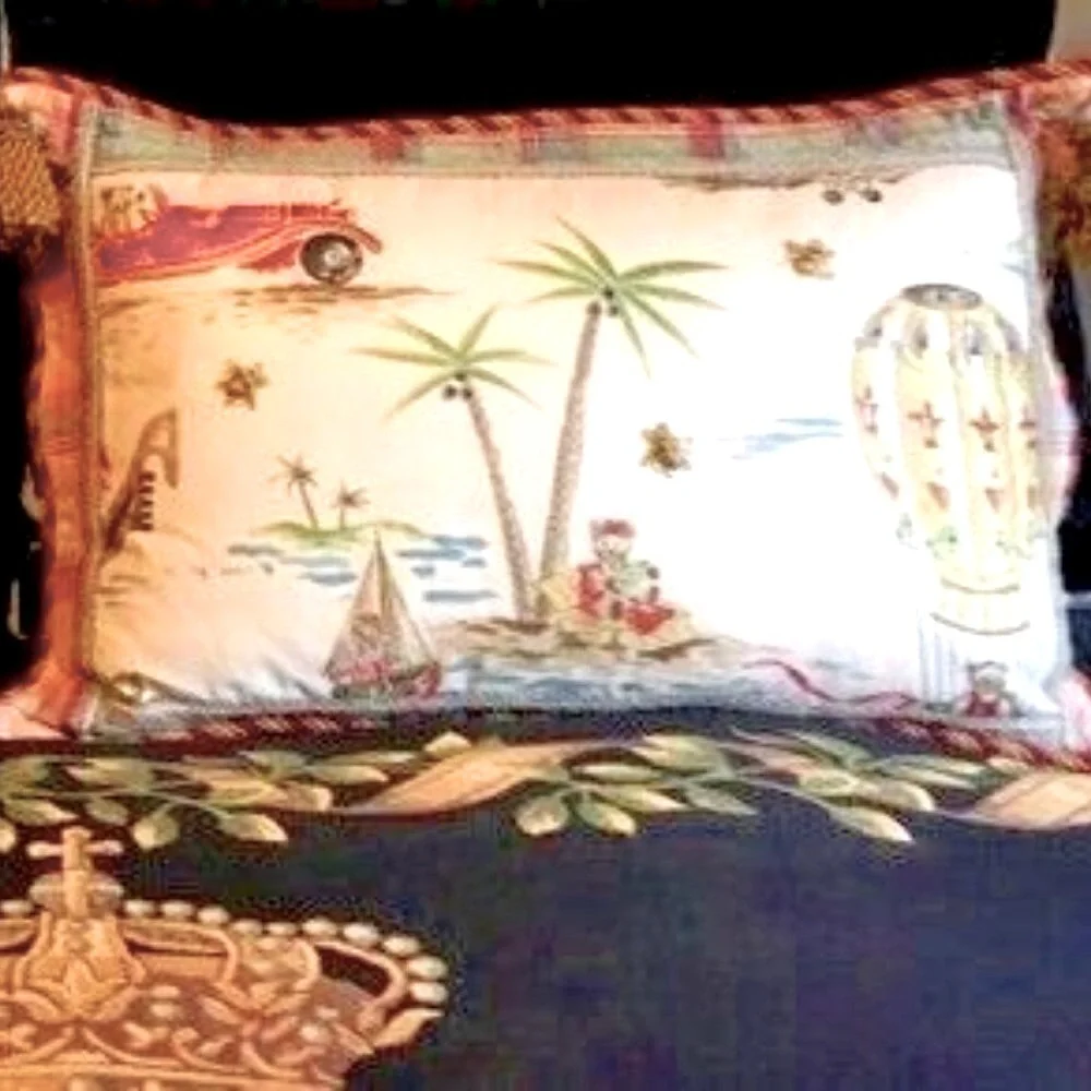 NWT Pair SWEET DREAMS Designer Pillows 